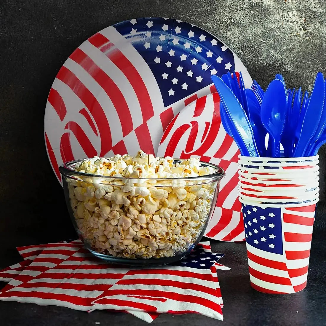 American Flag & Veterans Day Tableware & Party Supplies